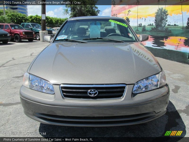 Cashmere Beige Metallic / Gray 2001 Toyota Camry LE