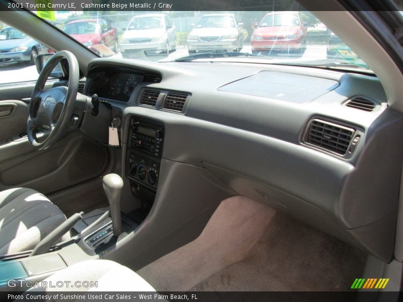 Cashmere Beige Metallic / Gray 2001 Toyota Camry LE