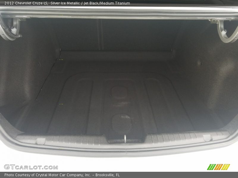 Silver Ice Metallic / Jet Black/Medium Titanium 2012 Chevrolet Cruze LS