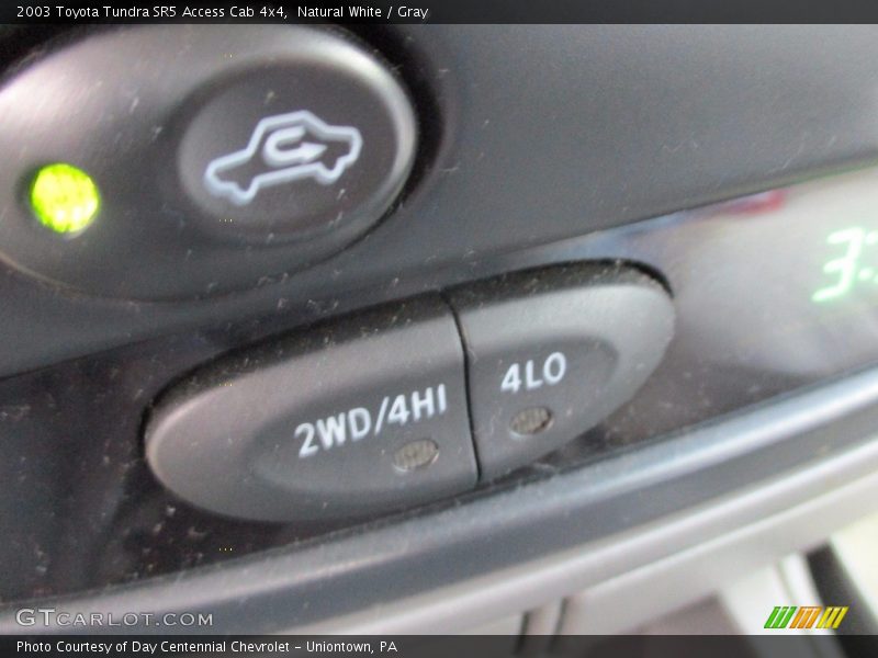 Natural White / Gray 2003 Toyota Tundra SR5 Access Cab 4x4