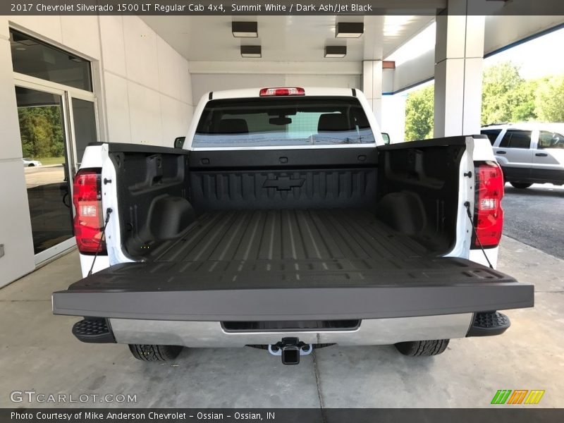 Summit White / Dark Ash/Jet Black 2017 Chevrolet Silverado 1500 LT Regular Cab 4x4