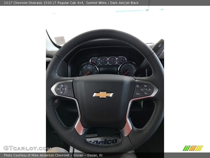 Summit White / Dark Ash/Jet Black 2017 Chevrolet Silverado 1500 LT Regular Cab 4x4