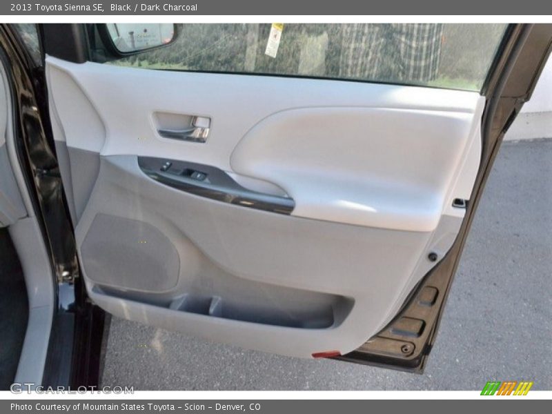 Black / Dark Charcoal 2013 Toyota Sienna SE