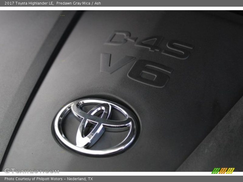 Predawn Gray Mica / Ash 2017 Toyota Highlander LE