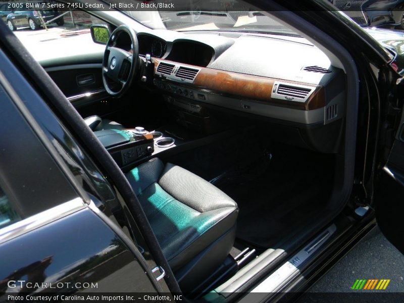 Jet Black / Black/Black 2005 BMW 7 Series 745Li Sedan