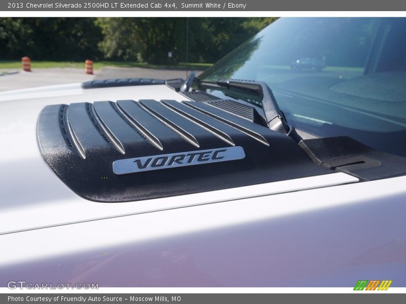 Summit White / Ebony 2013 Chevrolet Silverado 2500HD LT Extended Cab 4x4