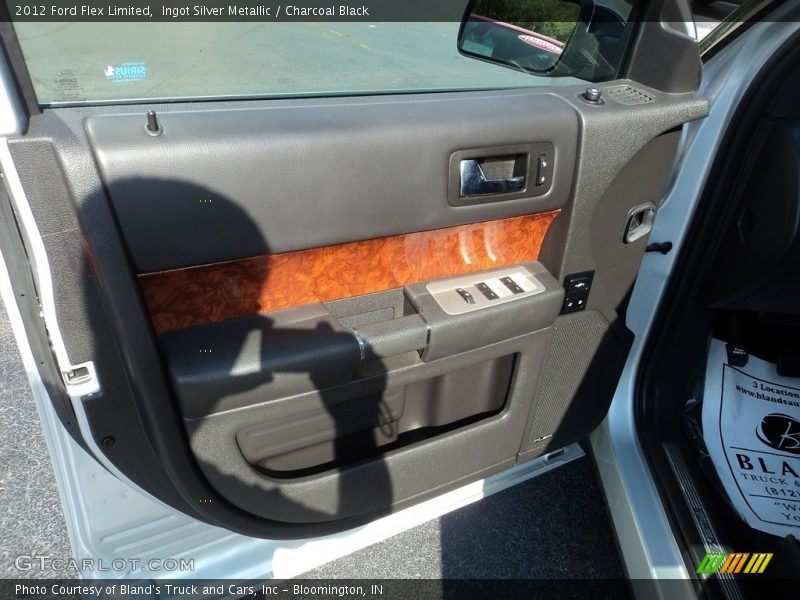 Ingot Silver Metallic / Charcoal Black 2012 Ford Flex Limited