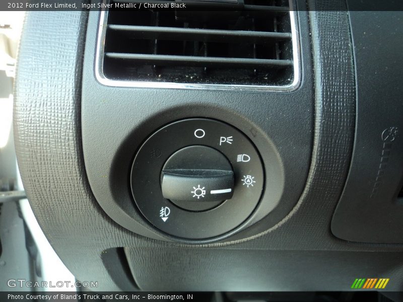 Ingot Silver Metallic / Charcoal Black 2012 Ford Flex Limited
