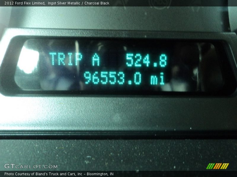 Ingot Silver Metallic / Charcoal Black 2012 Ford Flex Limited