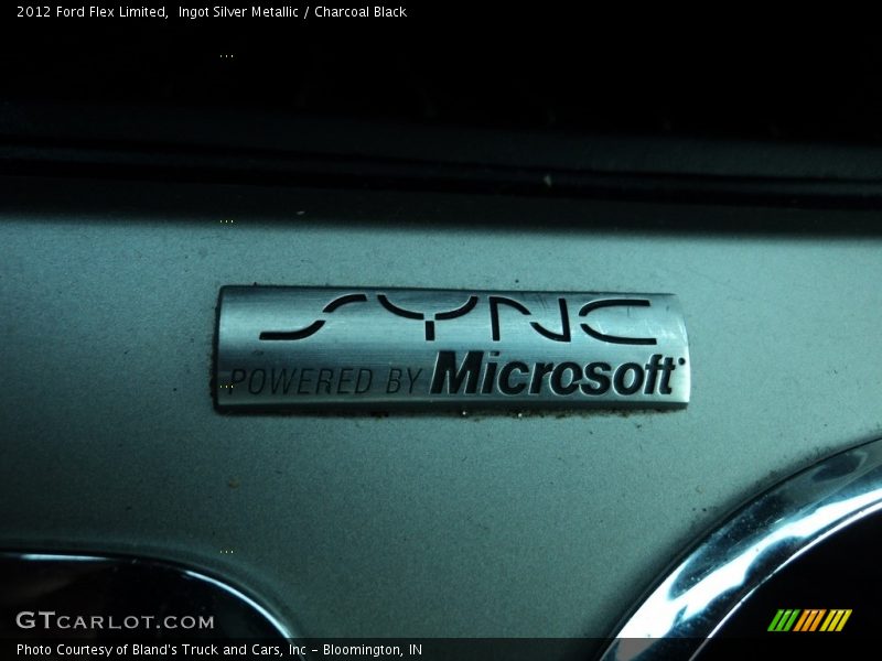Ingot Silver Metallic / Charcoal Black 2012 Ford Flex Limited