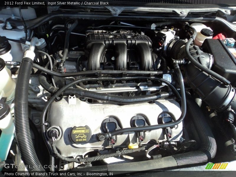 Ingot Silver Metallic / Charcoal Black 2012 Ford Flex Limited
