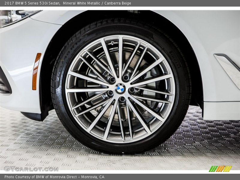 Mineral White Metallic / Canberra Beige 2017 BMW 5 Series 530i Sedan