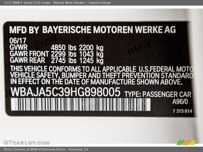 Mineral White Metallic / Canberra Beige 2017 BMW 5 Series 530i Sedan