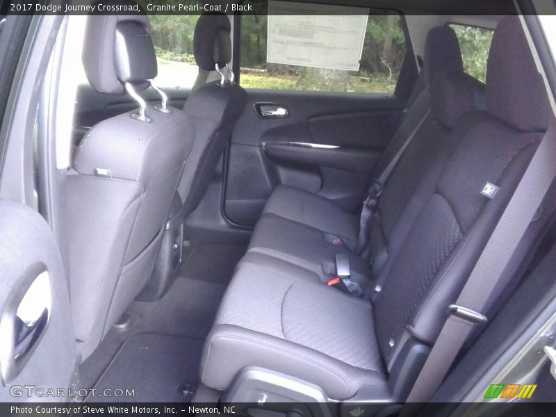 Granite Pearl-Coat / Black 2017 Dodge Journey Crossroad