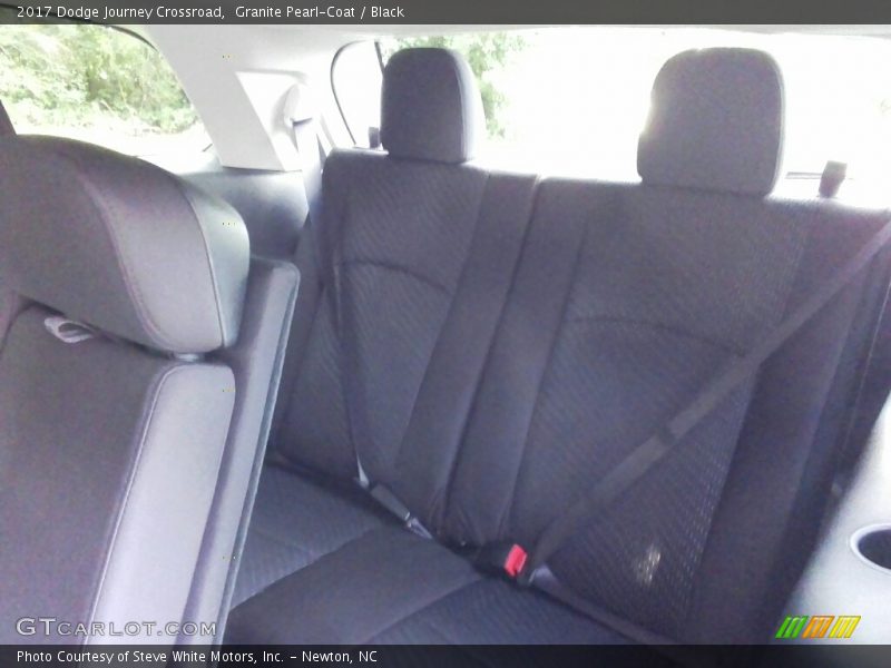 Granite Pearl-Coat / Black 2017 Dodge Journey Crossroad