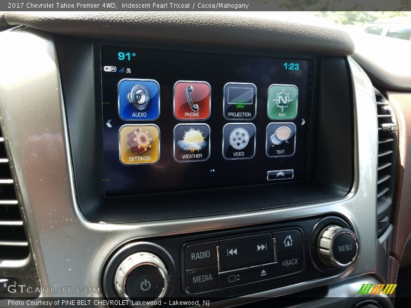 Iridescent Pearl Tricoat / Cocoa/Mahogany 2017 Chevrolet Tahoe Premier 4WD