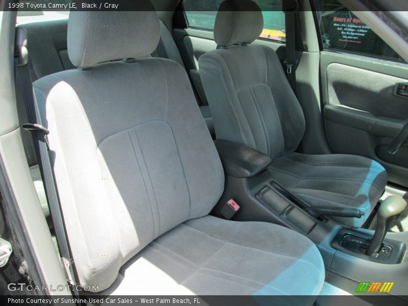 Black / Gray 1998 Toyota Camry LE