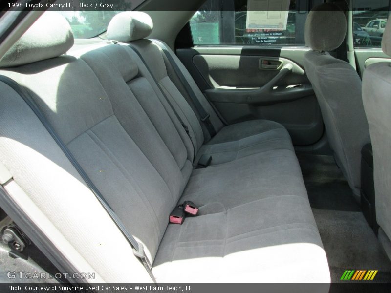 Black / Gray 1998 Toyota Camry LE