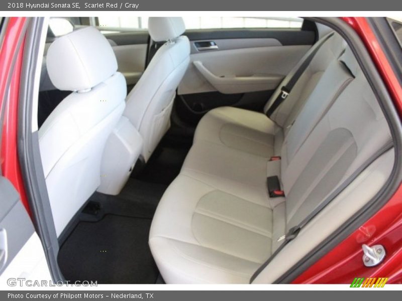 Scarlet Red / Gray 2018 Hyundai Sonata SE