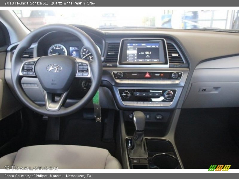 Quartz White Pearl / Gray 2018 Hyundai Sonata SE