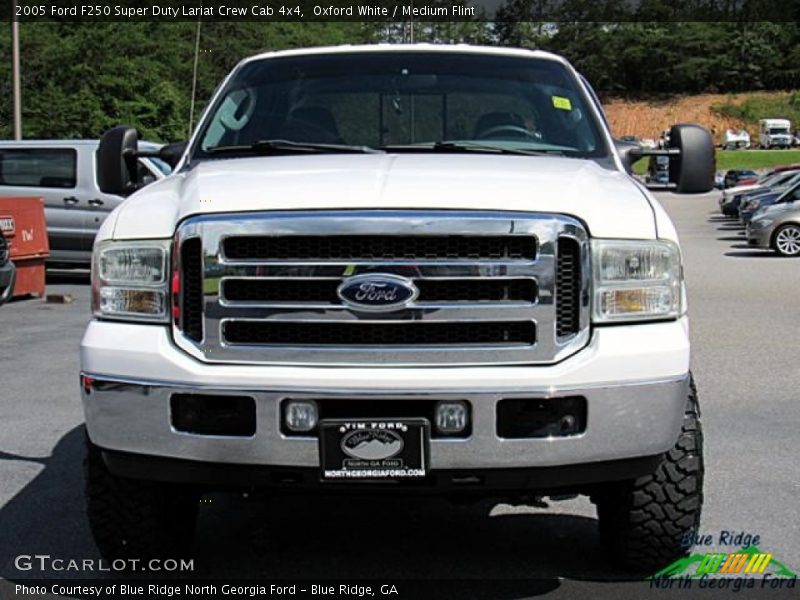Oxford White / Medium Flint 2005 Ford F250 Super Duty Lariat Crew Cab 4x4