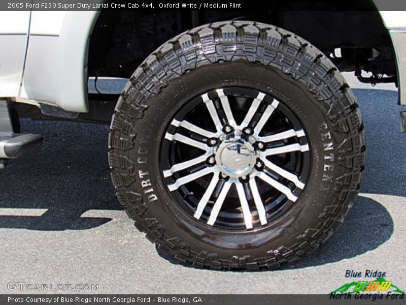 Oxford White / Medium Flint 2005 Ford F250 Super Duty Lariat Crew Cab 4x4