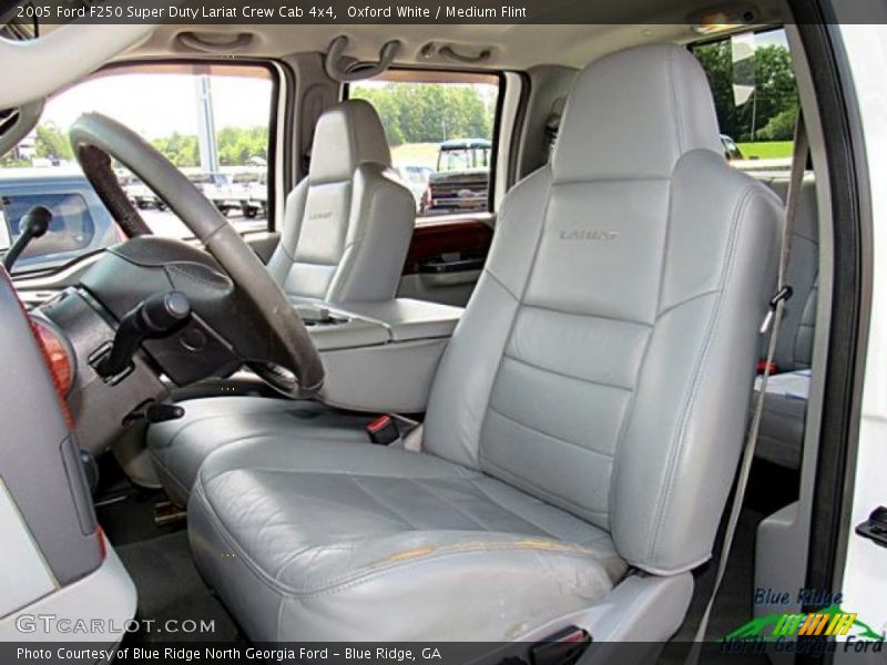 Oxford White / Medium Flint 2005 Ford F250 Super Duty Lariat Crew Cab 4x4