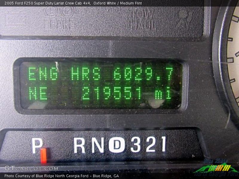 Oxford White / Medium Flint 2005 Ford F250 Super Duty Lariat Crew Cab 4x4