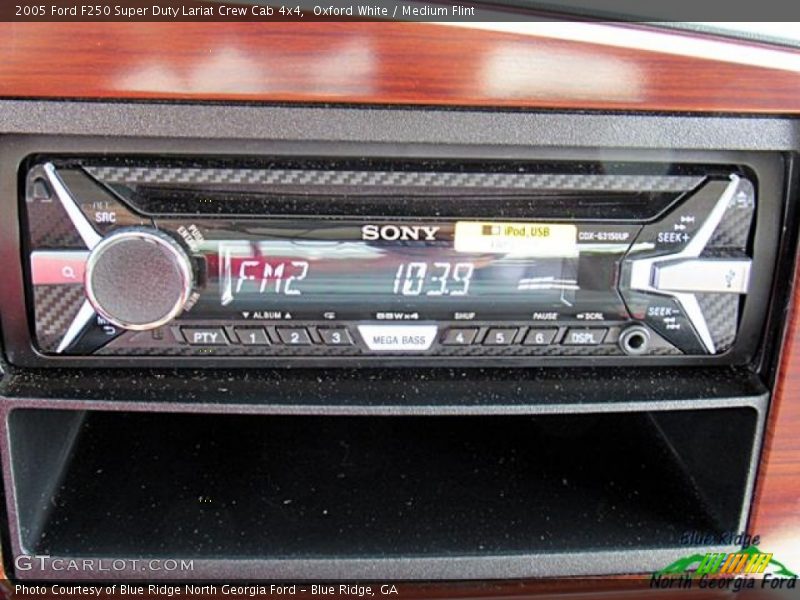 Oxford White / Medium Flint 2005 Ford F250 Super Duty Lariat Crew Cab 4x4