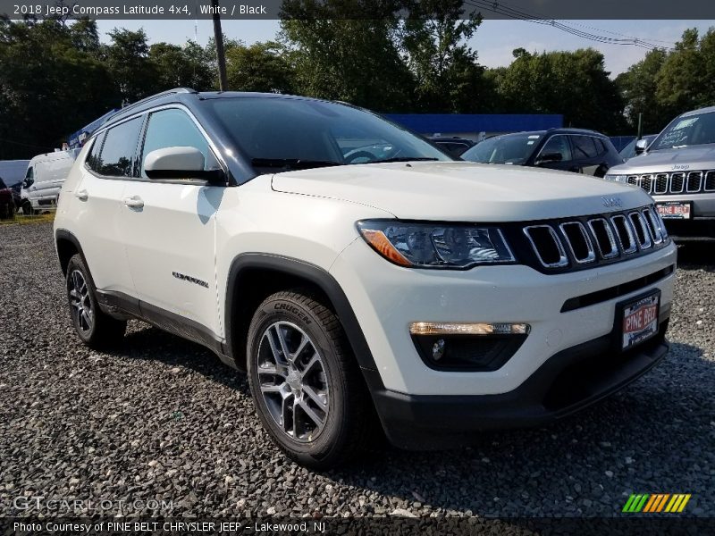 White / Black 2018 Jeep Compass Latitude 4x4