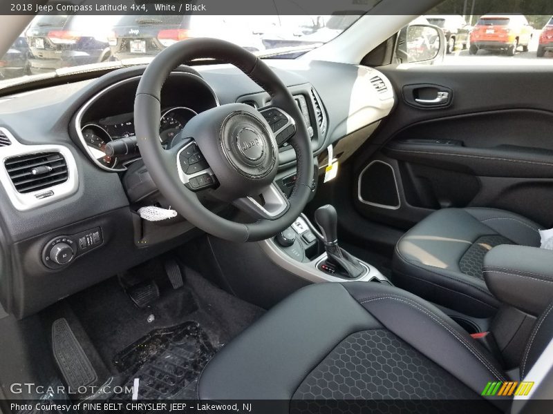 White / Black 2018 Jeep Compass Latitude 4x4