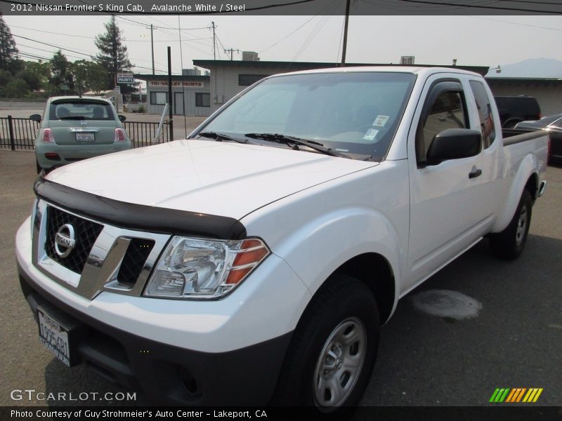 Avalanche White / Steel 2012 Nissan Frontier S King Cab