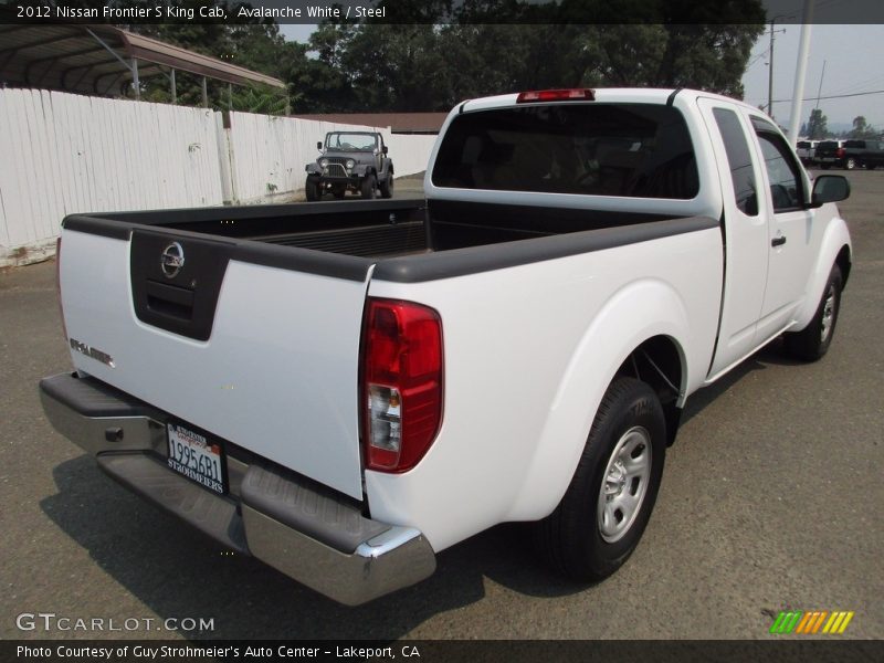 Avalanche White / Steel 2012 Nissan Frontier S King Cab