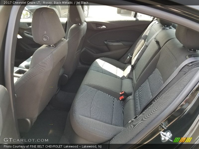 Mosaic Black Metallic / Jet Black 2017 Chevrolet Cruze LT