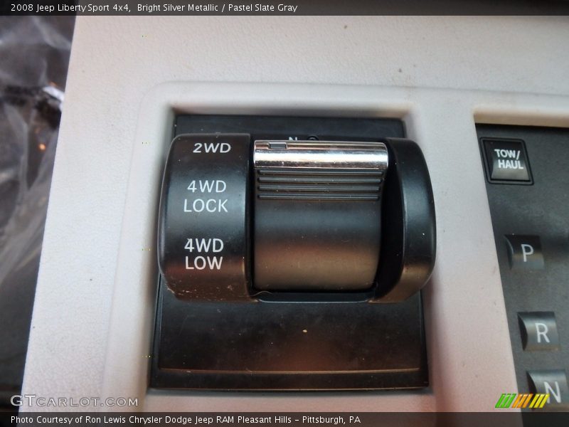 Bright Silver Metallic / Pastel Slate Gray 2008 Jeep Liberty Sport 4x4