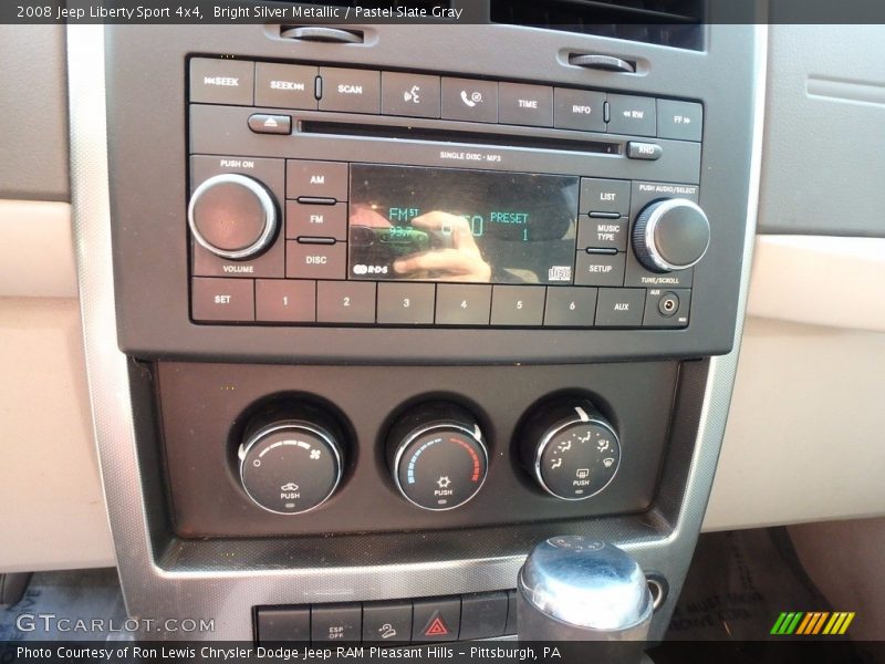 Bright Silver Metallic / Pastel Slate Gray 2008 Jeep Liberty Sport 4x4