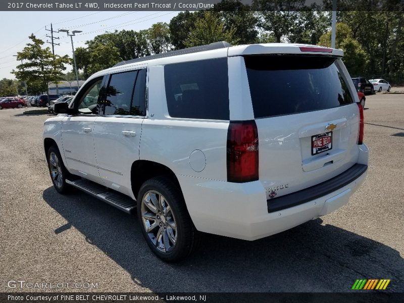 Iridescent Pearl Tricoat / Cocoa/Dune 2017 Chevrolet Tahoe LT 4WD