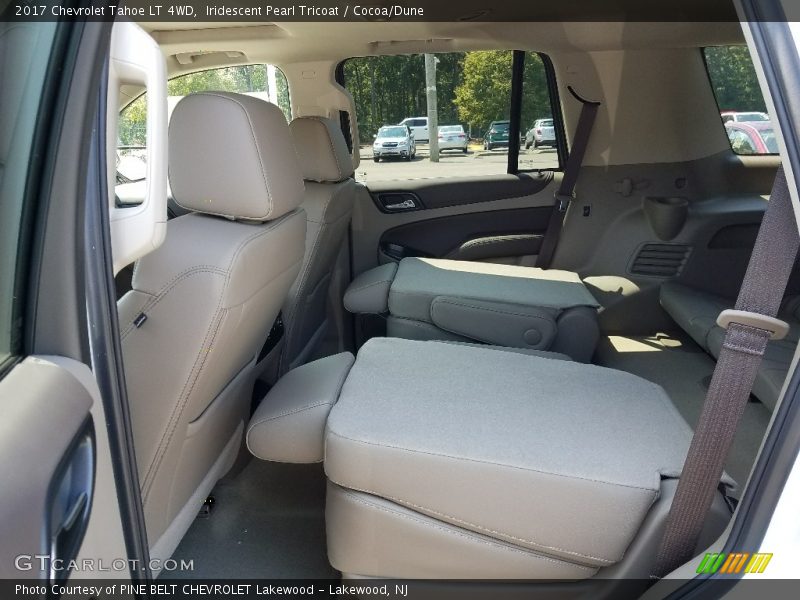 Iridescent Pearl Tricoat / Cocoa/Dune 2017 Chevrolet Tahoe LT 4WD