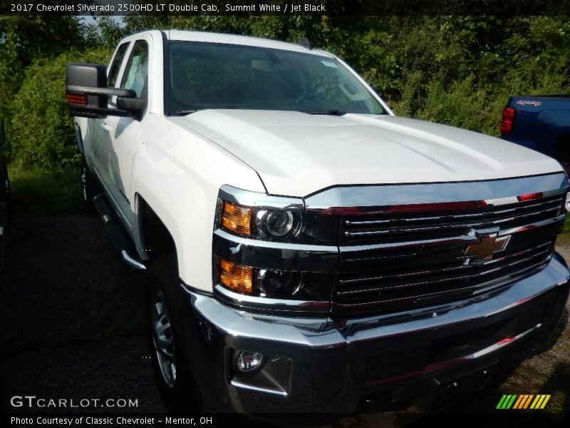 Summit White / Jet Black 2017 Chevrolet Silverado 2500HD LT Double Cab