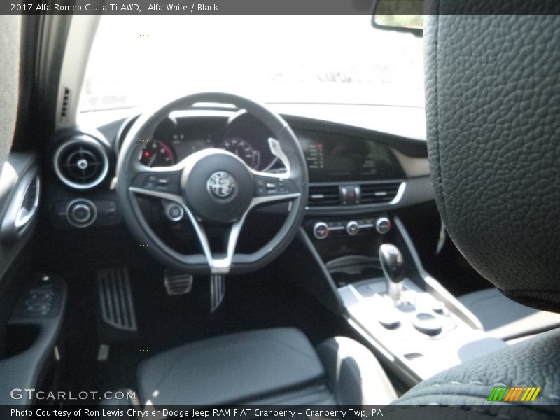 Alfa White / Black 2017 Alfa Romeo Giulia Ti AWD