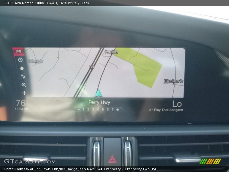 Alfa White / Black 2017 Alfa Romeo Giulia Ti AWD