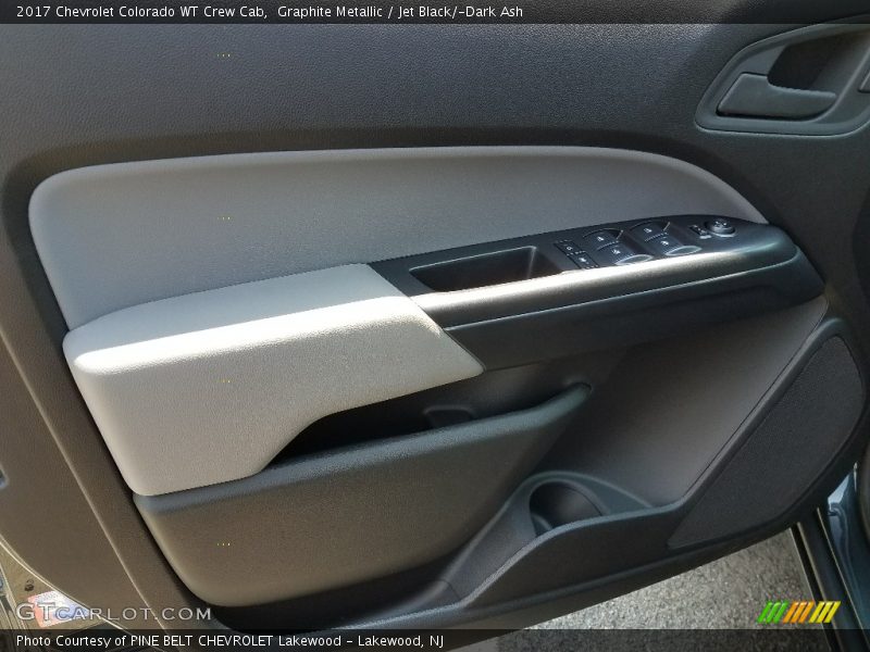 Graphite Metallic / Jet Black/­Dark Ash 2017 Chevrolet Colorado WT Crew Cab