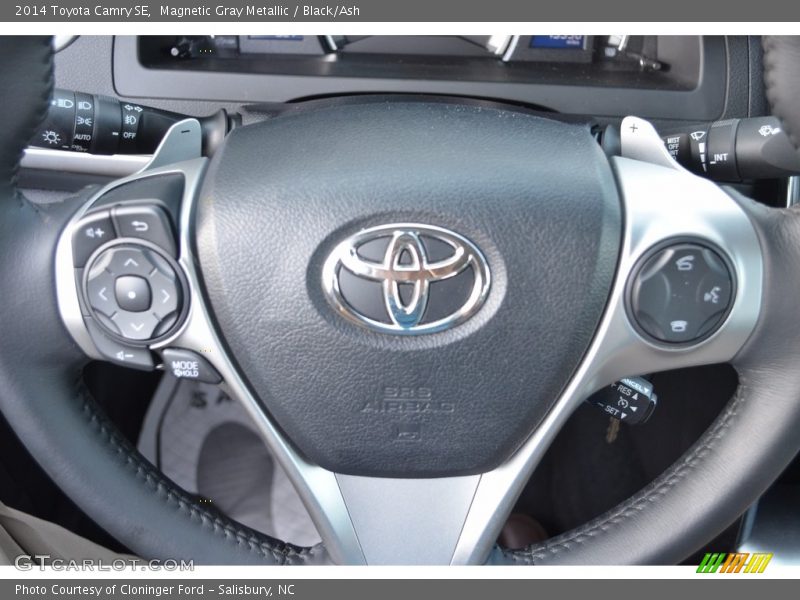 Magnetic Gray Metallic / Black/Ash 2014 Toyota Camry SE