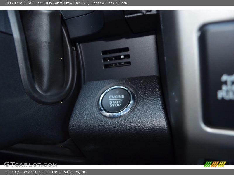 Shadow Black / Black 2017 Ford F250 Super Duty Lariat Crew Cab 4x4