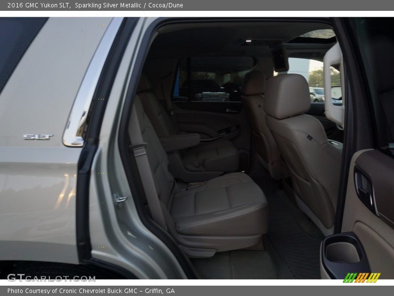 Sparkling Silver Metallic / Cocoa/Dune 2016 GMC Yukon SLT