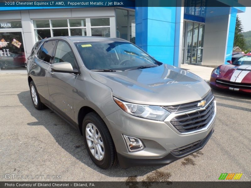 Pepperdust Metallic / Jet Black 2018 Chevrolet Equinox LT AWD