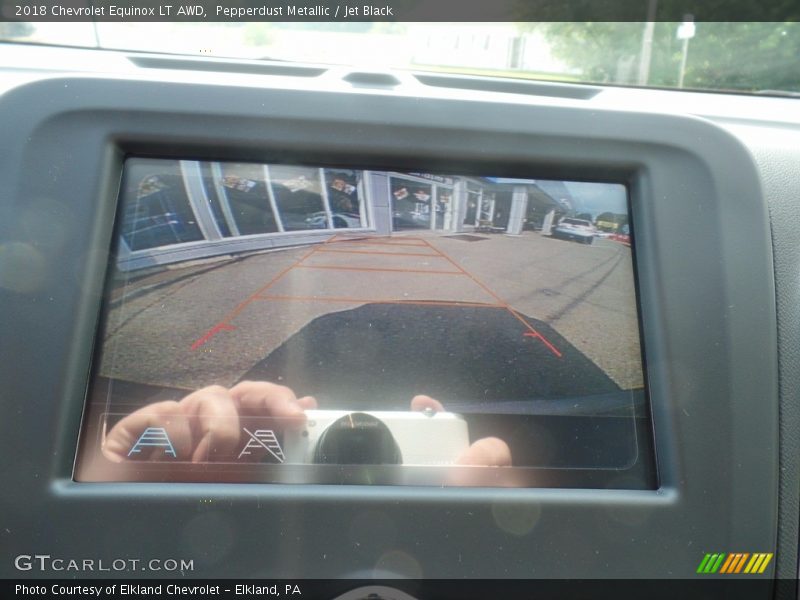 Pepperdust Metallic / Jet Black 2018 Chevrolet Equinox LT AWD
