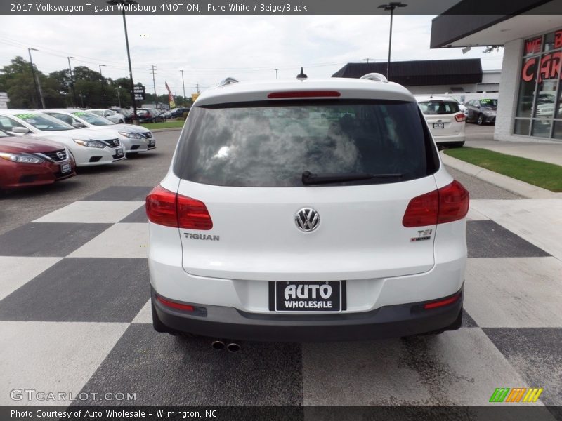 Pure White / Beige/Black 2017 Volkswagen Tiguan Wolfsburg 4MOTION