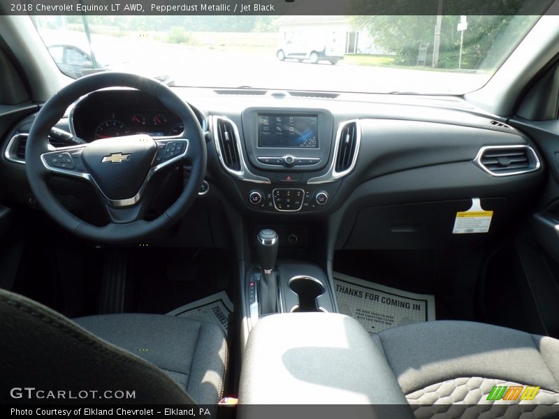 Pepperdust Metallic / Jet Black 2018 Chevrolet Equinox LT AWD