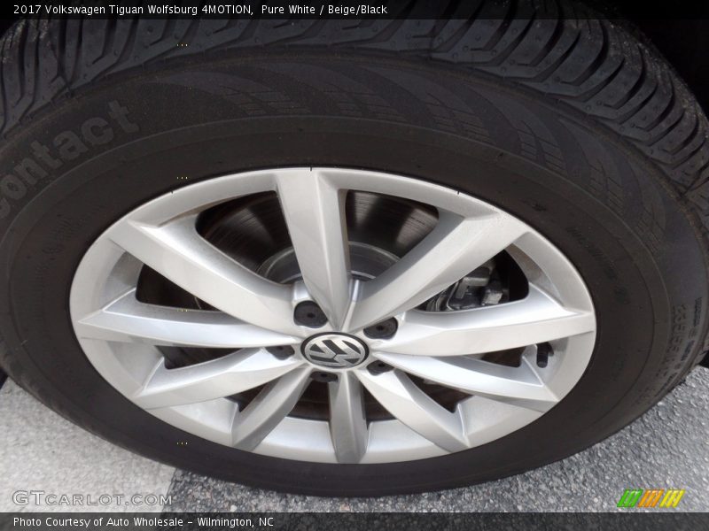 Pure White / Beige/Black 2017 Volkswagen Tiguan Wolfsburg 4MOTION